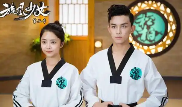 事实证明33岁的国民闺女谭松韵终于上道了