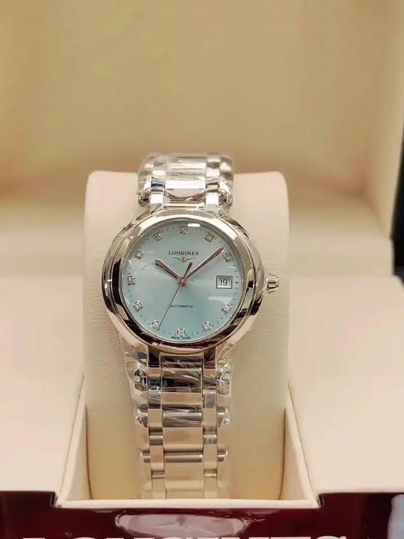 实拍浪琴新款心月系列女表|千呼万唤始出来.