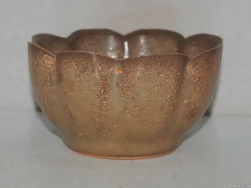 宋.官窑玛瑙釉莲花碗