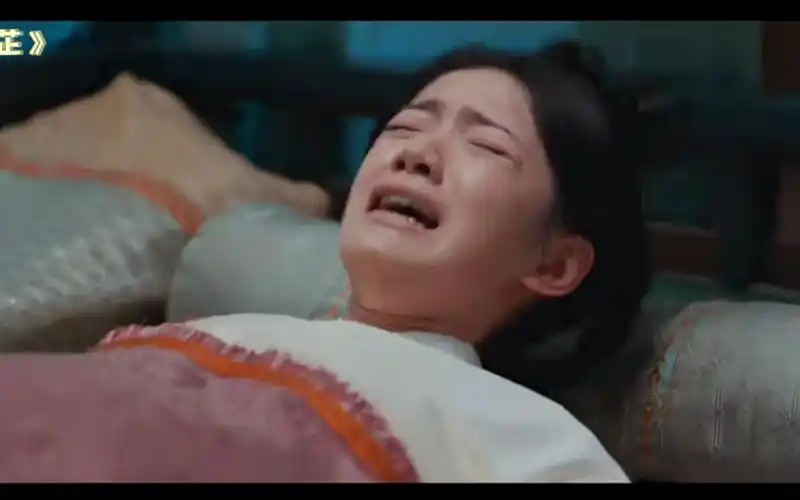 古装剧孕妇肚子疼生孩子片段