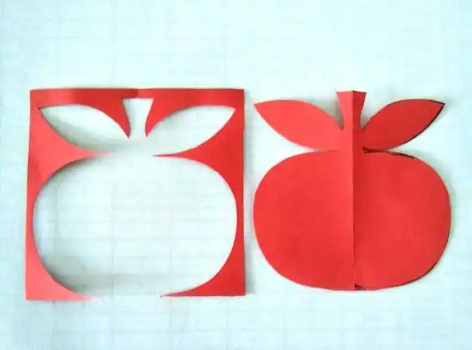 袁小六年级阳光课程快乐剪纸扶轮小学附属幼儿园 剪纸《雪花》学快乐