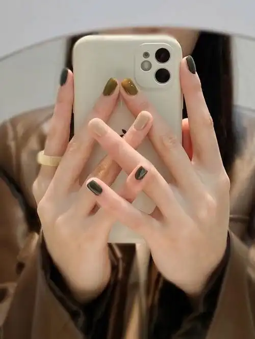 女生好看的指甲款式图片_小红书