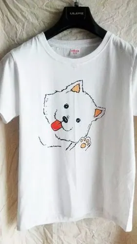 手绘t恤怕撞衫就自己画啊!