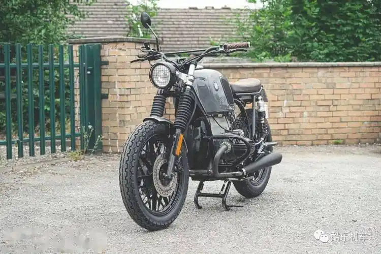 bmw r 65 改装复古摩托,简单好看到意想不到 | 酷乐机车_搜狐汽车_搜