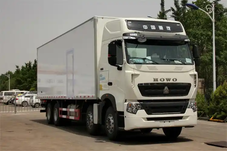 汽车产业互联 卡车 >中国重汽 howo t7h重卡 360马力 8x4 9.