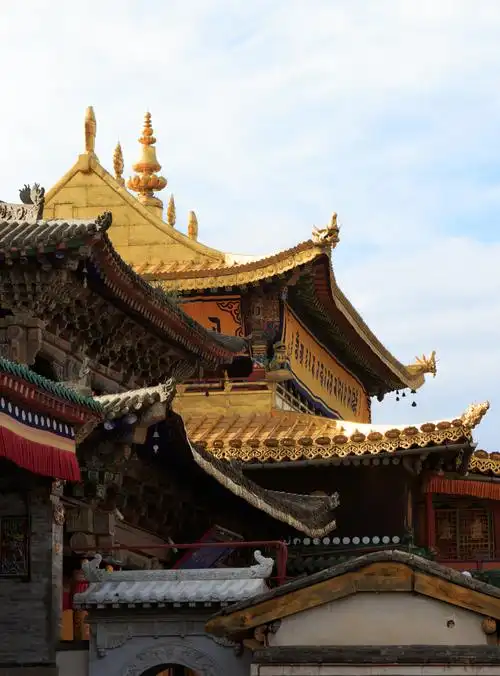 行记 从卓尔山到青海湖,7天自驾青海的正确打开方式塔尔寺位于青海省