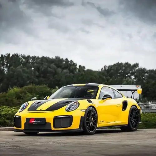 保时捷911 gt2rs竞速黄车漆