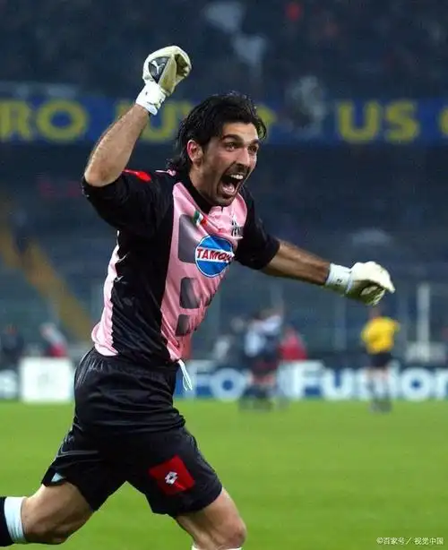 小将布冯我说他是第一门神没人反对吧!