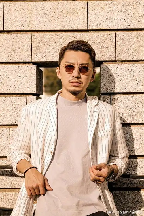 袁伟豪最新照片9615