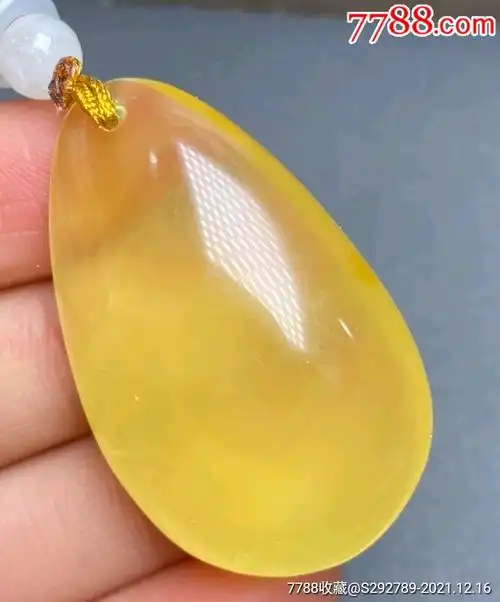 放漏惠拍天然蜜蜡俄料鸡油黄金绞蜜水滴吊坠实物更漂亮品质如图