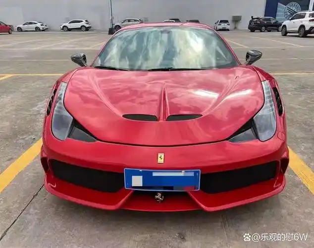 2014年法拉利458全款45万成为了超级跑车领域的璀璨明珠