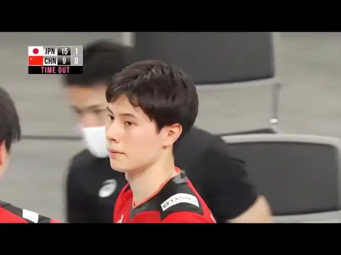 高桥蓝,2001年9月出生,现为日本体育大学大二学生