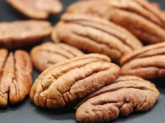 新货碧根果仁长寿原味奶油味美美国山核桃仁坚果长寿果