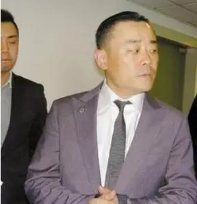 6位被捕入狱的央视主持人,个个不值得同情,最小入狱的仅23岁