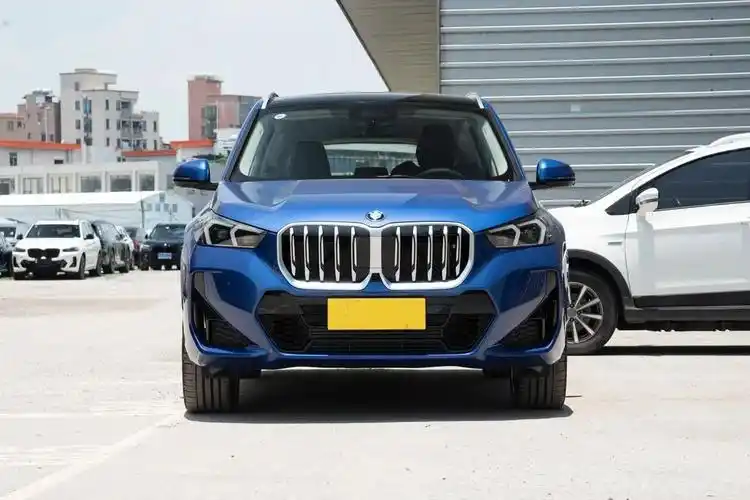 20万级豪华suv首选宝马x1?轴距超2米8,配2.0t动力