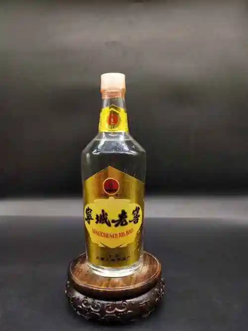 已售粉膜大明塔宁城老窖1987年500毫升高度膜裂1瓶