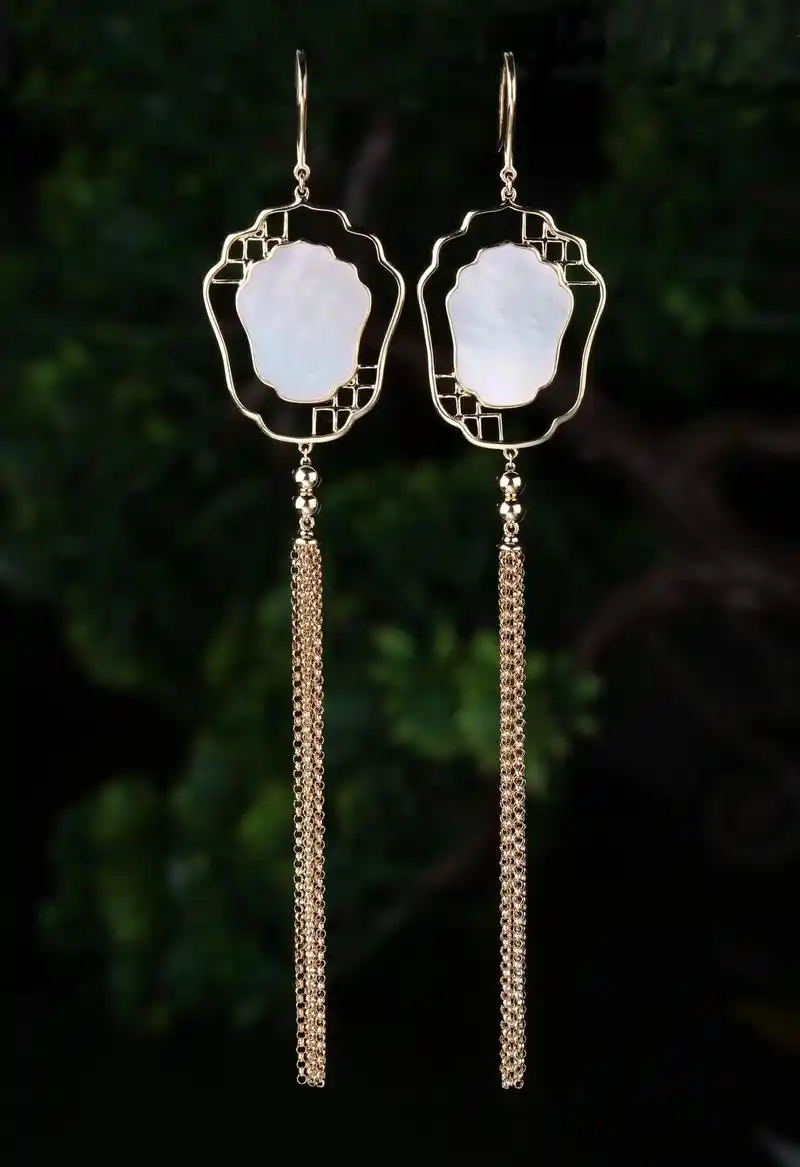 时尚潮流,国潮文艺 一对拿捏,天然白贝母.lady系列[色] - 抖音