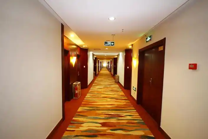 【菏泽和平大酒店】地址:和平路1166号-艺龙旅行网