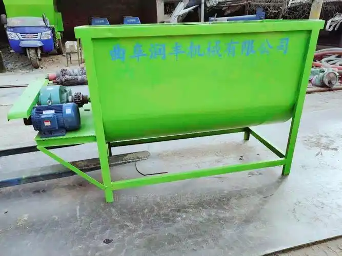生物发酵饲料混合搅拌机 小型牛场拌草机