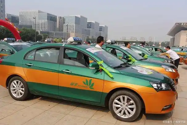 高考期间 西安市出租汽车行业免费送考2000余趟次