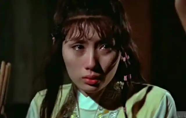 在演艺道路上,陈思佳胜任过狄龙的《楚留香》里面的苏蓉蓉,《天涯明月