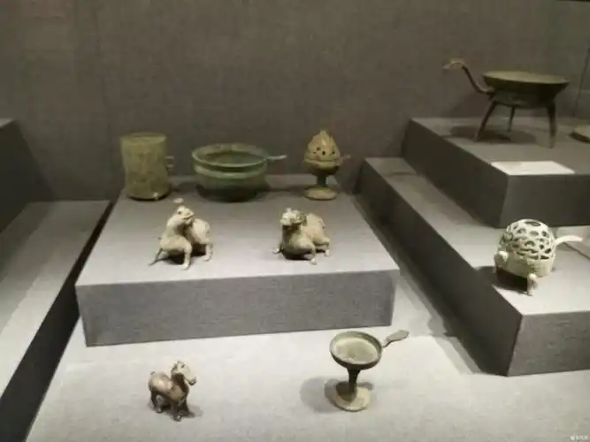 感恩遇见不谈亏欠游南阳博物馆新馆之二