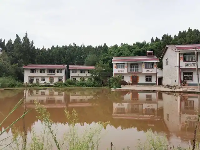四川省乐至县的山水田园风光,农村景观今非昔比!