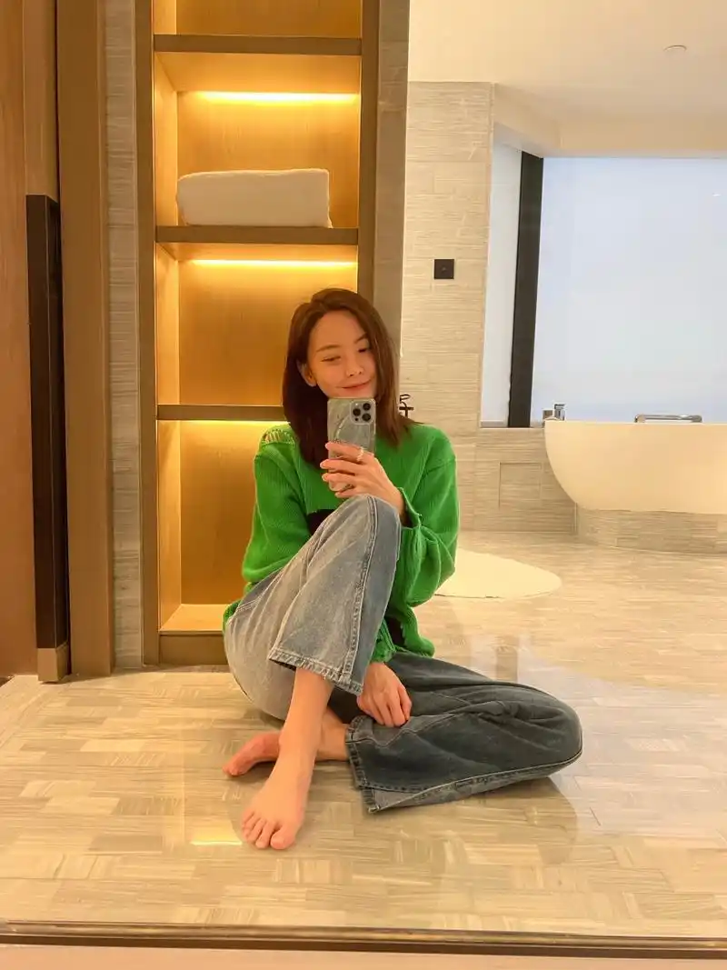 于文文  美玉足合集