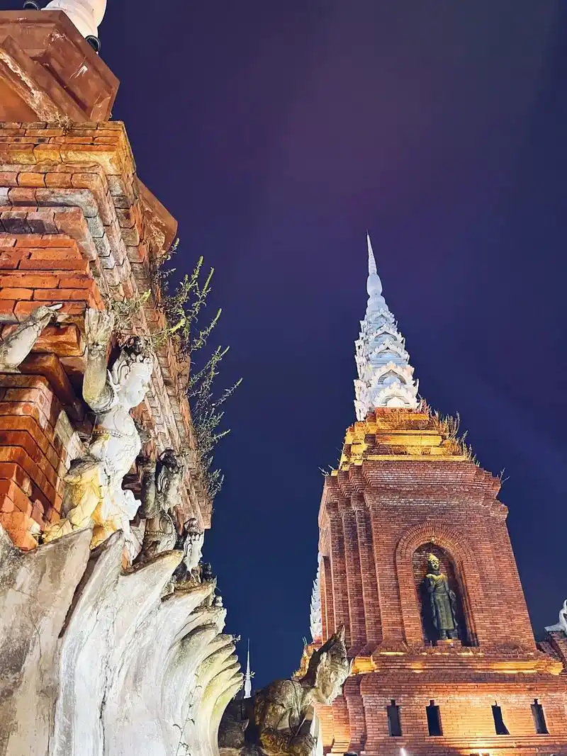 西双版纳告庄西双景湄公河夜景