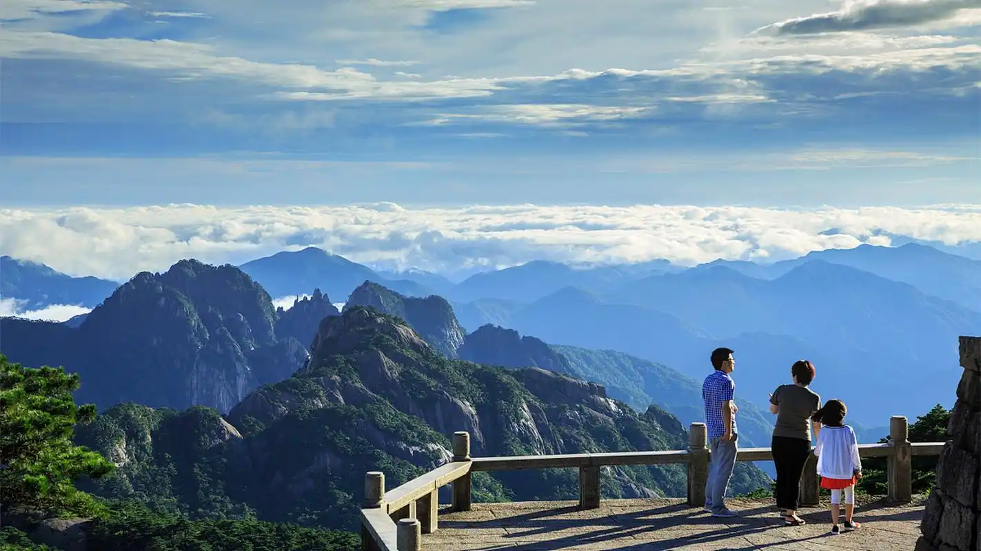 天海景区,是黄山风景区的重要组成部分,位于黄山南麓,海拔约1700米,是