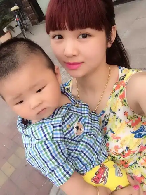 宝妈们,敢不敢晒晒,你生完宝宝后的照片只看楼主