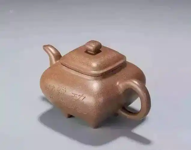 时隔12年,我们再来看清末民初国画大师溥儒,与紫砂名家俞国良的倾力