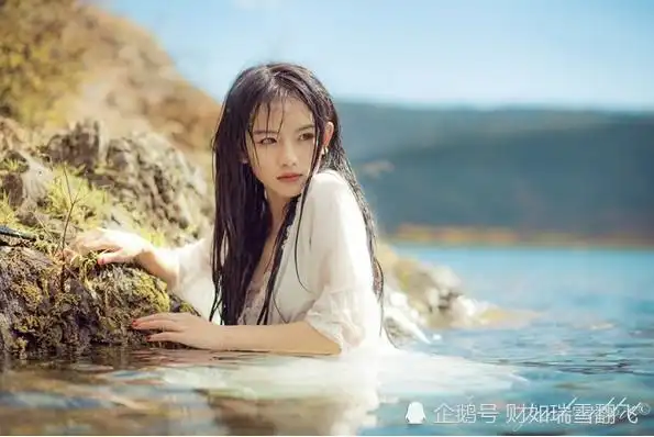 南笙《男人装》曝光,清纯形象荡然无存,网友:换风格了?