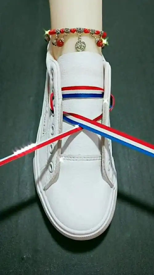 最帅气的系法,一个普通人这样系鞋带也能变帅哥