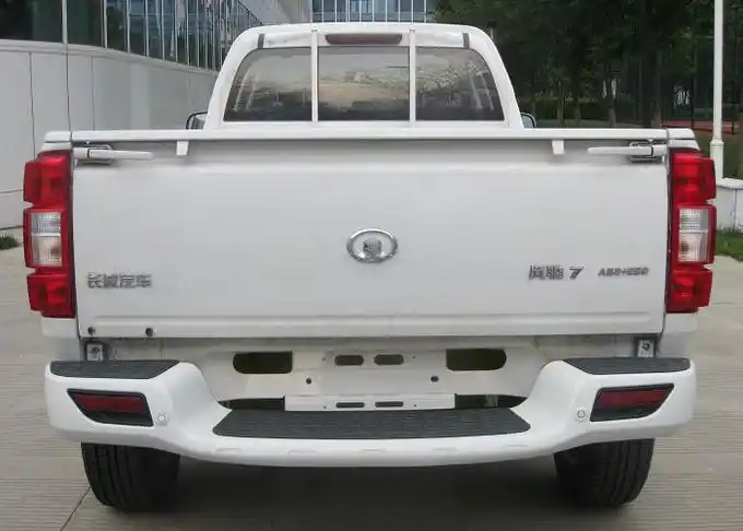 长城风骏7超长货箱版曝光,搭载2.0t柴油发动机