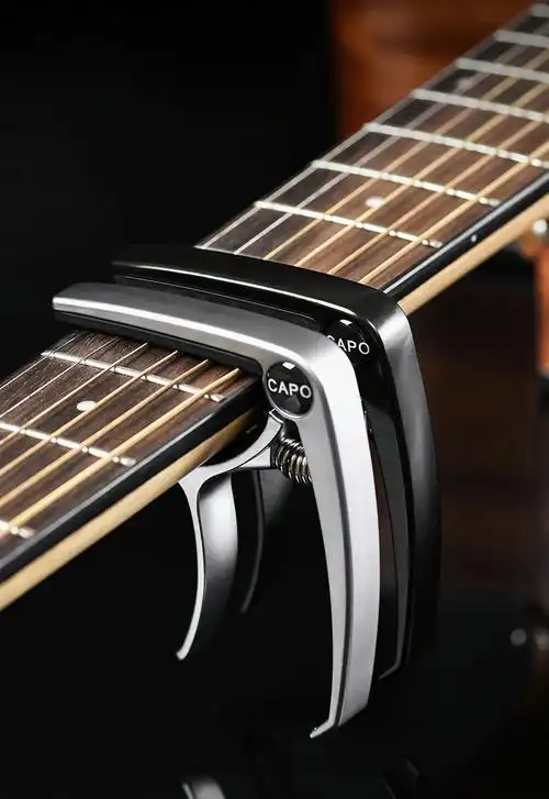 民谣吉他变调夹尤克里里变调夹吉他变音夹吉他配件capo变调夹锌合金
