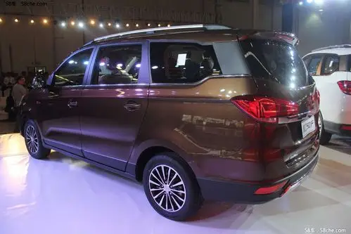 北汽威旺m50f正式下线 7座mpv/11月上市 图12_58车
