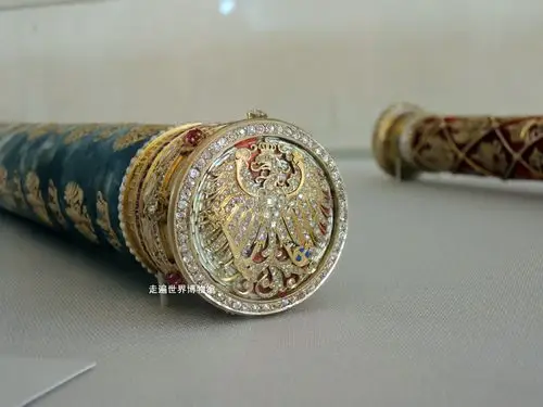 阿尔布雷希特大公权杖,金,银木,天鹅绒,钻石,红宝石,珍珠,珐琅等材质