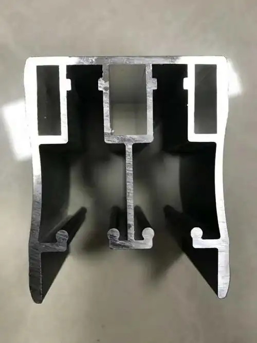 佛山市弘鑫淋浴房型材及配件批发.