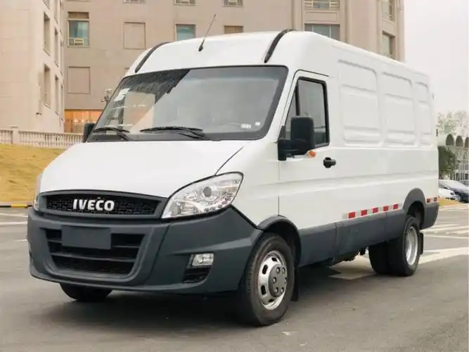 【南京】2020年12月 依维柯 宝迪 3.