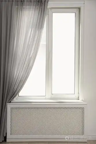 光室, 窗户和打开窗帘.家庭内饰