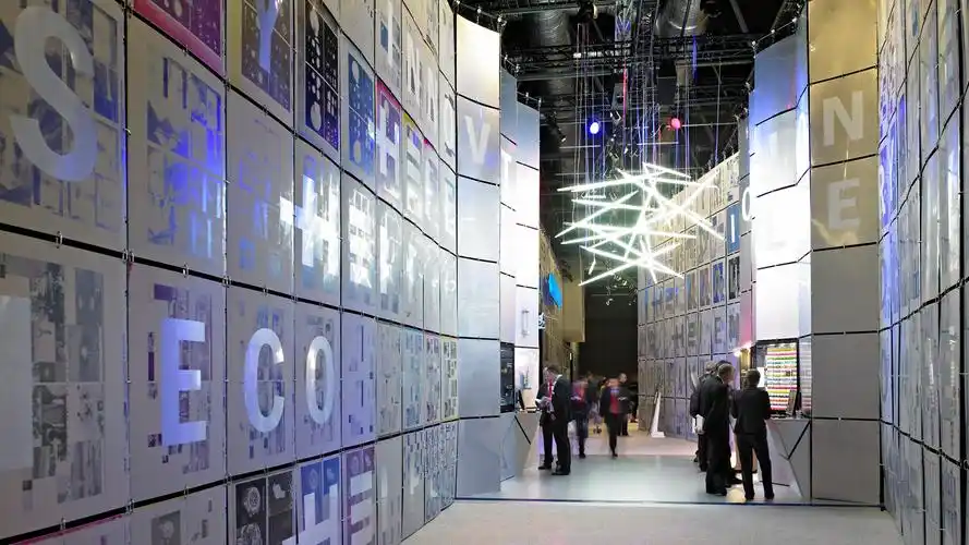 数字技术在企业展厅中的重要性