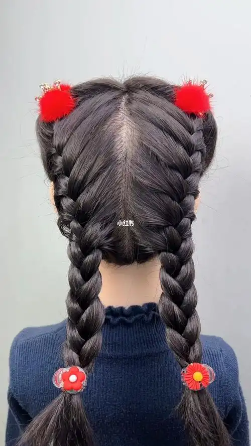 甜美可爱双麻花辫