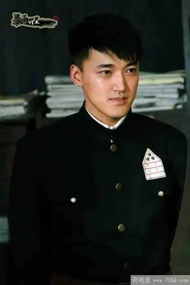 《破晓》登陆央八 王帅痞子英雄火爆上线 - 电影 - 看看帝