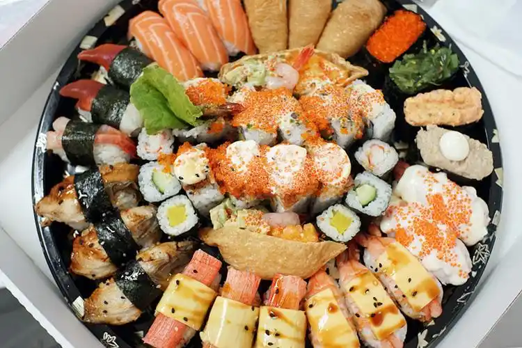 享受着极致的视觉盛宴.精美的摆盘,高颜值寿司!