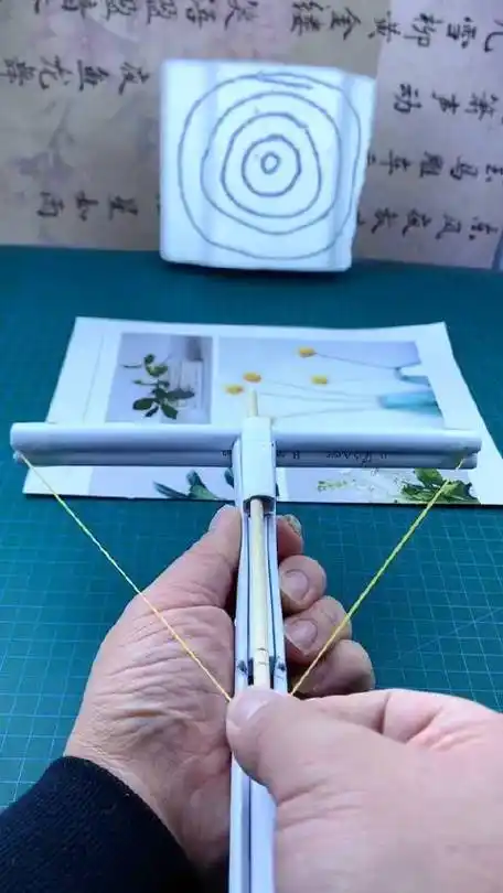 十字弩箭折纸发射器