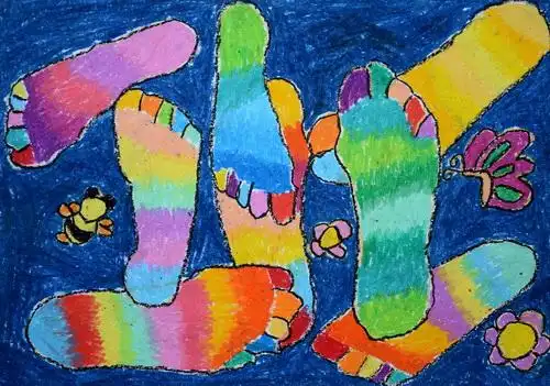 少儿书画作品-快乐的脚丫/儿童书画作品快乐的脚丫欣赏_中国少儿美术