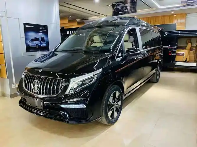 22款奔驰v级商务车实车行情报价