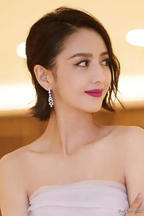 金晨的一字型佟丽娅的u型原来锁骨才是气质美人的标配