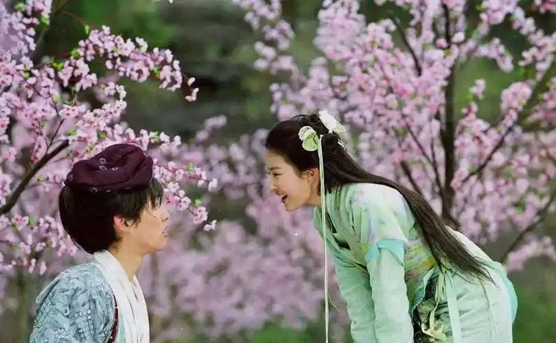 整容脸终究难敌天然脸,十几年前的男女主至今无法超越_赵灵儿_李逍遥